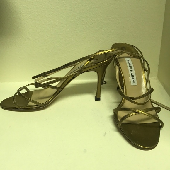 Manolo blahnik gold heels size 38.5 - Picture 3 of 5